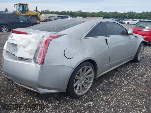 ✅ 2011 Cadillac CTS • VIN: 1G6DA1ED4B0142096 • Лот: 43248772. Опубликован ранее на IAAI с пробегом Не указан. Бесплатный доступ к архиву аукционных продаж из США и подробный отчёт об истории автомобиля на DreamBid. Изображение 4.