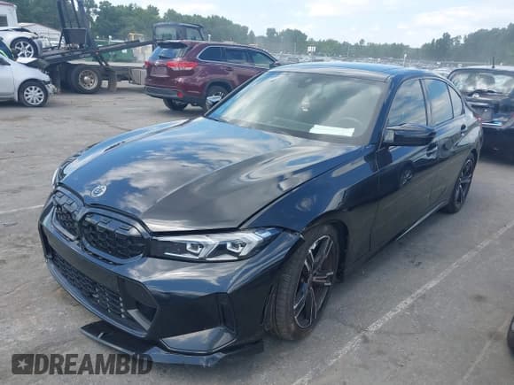 ✅ 2023 BMW 3 Series M340i • VIN: 3MW49FS08P8D67071 • Lot: 43072102. Wystawiony na IAAI z przebiegiem 36 193 mil. Bezpłatny archiwum sprzedaży aukcyjnych z USA i szczegółowy raport historii pojazdu na DreamBid. Zdjęcie 2.