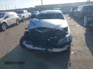 ✅ 2015 Hyundai Genesis 3.8L • VIN: KMHGN4JE1FU090550 • Lot: 43295110. Wystawiony na IAAI z przebiegiem Nie podano. Bezpłatny archiwum sprzedaży aukcyjnych z USA i szczegółowy raport historii pojazdu na DreamBid. Zdjęcie 11.