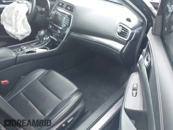 ✅ 2021 Nissan Maxima SV • VIN: 1N4AA6CV4MC511989 • Lot: 43215195. Listed on IAAI with 85,232 mi. Free auction sales archive from the USA and detailed vehicle history report at DreamBid. Image 5.