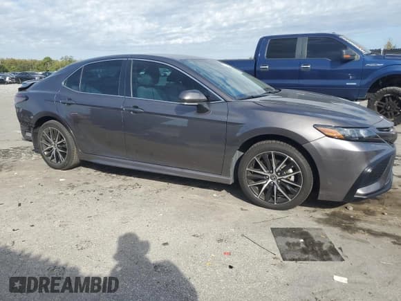 ✅ 2023 Toyota Camry SE • VIN: 4T1G11AK0PU725761 • Лот: 92032645. Опубликован ранее на Copart с пробегом 50 225 миль. Бесплатный доступ к архиву аукционных продаж из США и подробный отчёт об истории автомобиля на DreamBid. Изображение 4.