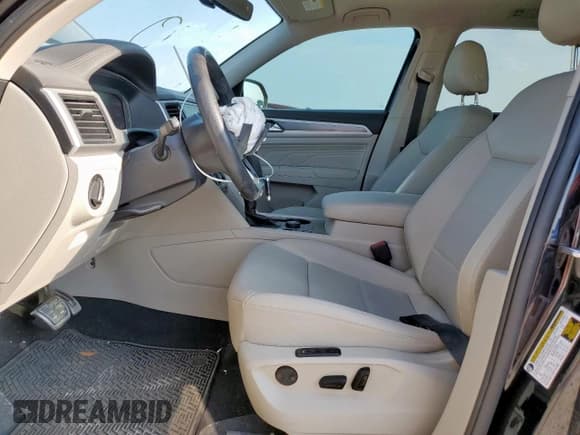 ✅ 2023 Volkswagen Atlas SEL R-Line Black • VIN: 1V2SR2CA4PC538657 • Lot: 60351125. Listed on Copart with Not provided. Free auction sales archive from the USA and detailed vehicle history report at DreamBid. Image 7.