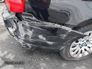 ✅ 2009 BMW 3 Series 328i • VIN: WBAPH77599NM31743 • Lot: 43452380. Listed on IAAI with 109,955 mi. Free auction sales archive from the USA and detailed vehicle history report at DreamBid. Image 6.