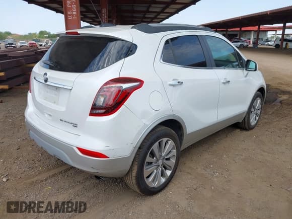 ✅ 2020 Buick Encore Preferred • VIN: KL4CJESB7LB085038 • Lot: 42678774. Listed on IAAI with 58,508 mi. Free auction sales archive from the USA and detailed vehicle history report at DreamBid. Image 4.