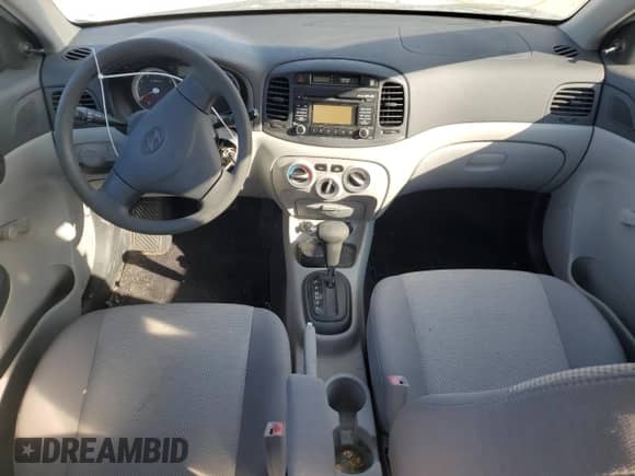 2009 Hyundai Accent Auto GLS with VIN KMHCN46CX9U296279, listed as a Copart auction lot 71914164 with 39,593 mi miles and Salvage title. Bid and sale history available at DreamBid. Image 8.