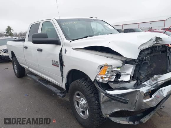 ✅ 2013 Ram 2500 Tradesman • VIN: 3C6UR5HL0DG580930 • Lot: 43697234. Wystawiony na IAAI z przebiegiem 68 246 mil. Bezpłatny archiwum sprzedaży aukcyjnych z USA i szczegółowy raport historii pojazdu na DreamBid. Zdjęcie 17.