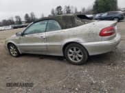 ✅ 2001 Volvo C70 • VIN: YV1NC56DX1J022713 • Лот: 49164995. Опубликован ранее на Copart с пробегом 93 461 миль. Бесплатный доступ к архиву аукционных продаж из США и подробный отчёт об истории автомобиля на DreamBid. Изображение 2.