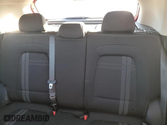 ✅ 2020 Hyundai Venue SEL • VIN: KMHRC8A32LU050364 • Lot: 74081064. Listed on Copart with 35,592 mi. Free auction sales archive from the USA and detailed vehicle history report at DreamBid. Image 10.