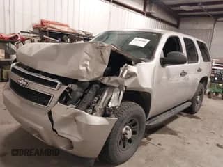 ✅ 2008 Chevrolet Tahoe Special Service • VIN: 1GNFK03078R203773 • Лот: 41343306. Опубликован ранее на IAAI с пробегом 165 796 миль. Бесплатный доступ к архиву аукционных продаж из США и подробный отчёт об истории автомобиля на DreamBid. Изображение 2.