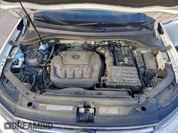 ✅ 2022 Volkswagen Tiguan S • VIN: 3VV0B7AX4NM070914 • Lot: 95511475. Wystawiony na Copart z przebiegiem Nie podano. Bezpłatny archiwum sprzedaży aukcyjnych z USA i szczegółowy raport historii pojazdu na DreamBid. Zdjęcie 12.