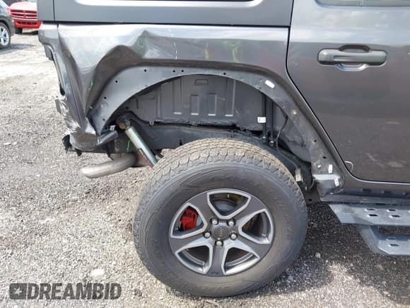 ✅ 2019 Jeep Wrangler Unlimited Sport S • VIN: 1C4HJXDG3KW569389 • Lot: 42197632. Listed on IAAI with 77,058 mi. Free auction sales archive from the USA and detailed vehicle history report at DreamBid. Image 17.