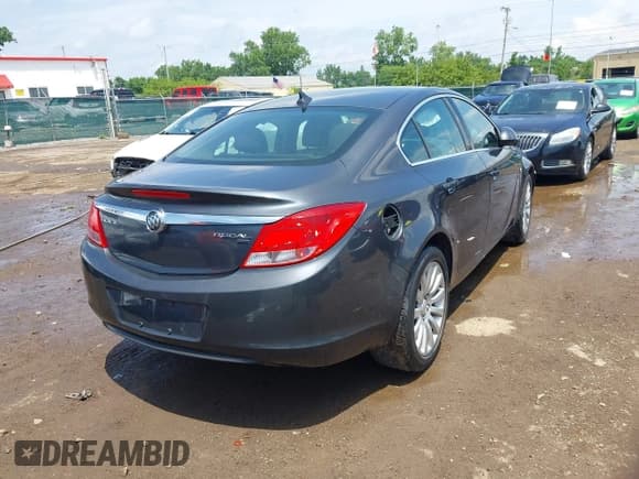 ✅ 2011 Buick Regal CXL RL2 • VIN: 2G4GP5EC9B9173286 • Lot: 42540498. Listed on IAAI with 150,851 mi. Free auction sales archive from the USA and detailed vehicle history report at DreamBid. Image 16.