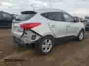 2011 Hyundai Tucson GLS z VIN KM8JU3AC7BU284852, wystawiony jako Copart lot #69496824 z przebiegiem 155 411 mil mil oraz Szkoda całkowita • Salvage title. Historia ofert i sprzedaży dostępna na DreamBid. Obrazek 3.