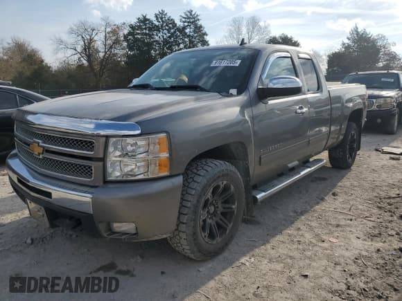 ✅ 2012 Chevrolet Silverado 1500 LTZ • VIN: 1GCRKTE70CZ321948 • Lot: 91617205. Listed on Copart with 193,799 mi. Free auction sales archive from the USA and detailed vehicle history report at DreamBid. Image 1.