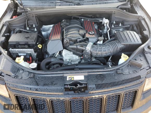 ✅ 2015 Jeep Grand Cherokee SRT • VIN: 1C4RJFDJ6FC659430 • Лот: 90284665. Опубликован ранее на Copart с пробегом 73 003 миль. Бесплатный доступ к архиву аукционных продаж из США и подробный отчёт об истории автомобиля на DreamBid. Изображение 11.