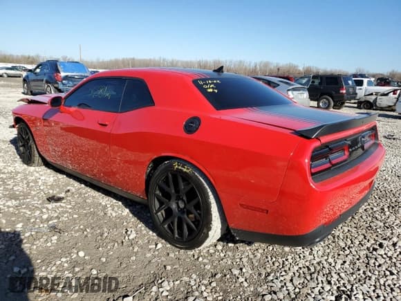 ✅ 2015 Dodge Challenger R/T Plus • VIN: 2C3CDZBT6FH873466 • Lot: 68725852. Wystawiony na Copart z przebiegiem 56 581 mil. Bezpłatny archiwum sprzedaży aukcyjnych z USA i szczegółowy raport historii pojazdu na DreamBid. Zdjęcie 2.