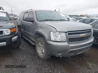 ✅ 2007 Chevrolet Suburban LT • VIN: 3GNFC16077G259466 • Lot: 43583193. Listed on IAAI with 173,941 mi. Free auction sales archive from the USA and detailed vehicle history report at DreamBid. Image 1.
