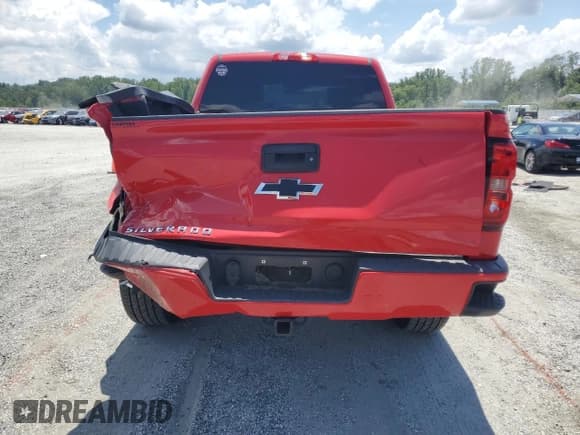 ✅ 2017 Chevrolet Silverado 1500 Custom • VIN: 1GCRCPEH2HZ107340 • Lot: 64235425. Wystawiony na Copart z przebiegiem 48 001 mil. Bezpłatny archiwum sprzedaży aukcyjnych z USA i szczegółowy raport historii pojazdu na DreamBid. Zdjęcie 6.