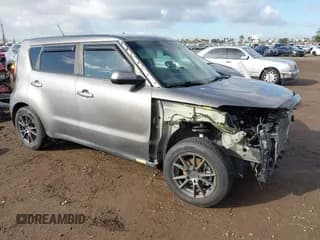 ✅ 2019 Kia Soul • VIN: KNDJN2A28K7000047 • Lot: 43442588. Wystawiony na IAAI z przebiegiem 30 205 mil. Bezpłatny archiwum sprzedaży aukcyjnych z USA i szczegółowy raport historii pojazdu na DreamBid. Zdjęcie 1.