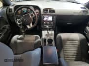 ✅ 2014 Dodge Challenger SXT • VIN: 2C3CDYAG9EH133472 • Lot: 44821425. Wystawiony na Copart z przebiegiem 132 298 mil. Bezpłatny archiwum sprzedaży aukcyjnych z USA i szczegółowy raport historii pojazdu na DreamBid. Zdjęcie 8.