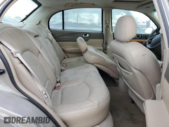 ✅ 2000 Lincoln Continental • VIN: 1LNHM97V3YY920453 • Lot: 76306424. Wystawiony na Copart z przebiegiem 117 912 mil. Bezpłatny archiwum sprzedaży aukcyjnych z USA i szczegółowy raport historii pojazdu na DreamBid. Zdjęcie 10.