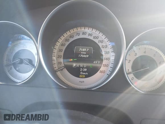 ✅ 2013 Mercedes-Benz C 300 Sport • VIN: WDDGF8AB1DR280823 • Lot: 43692645. Listed on IAAI with 170,469 mi. Free auction sales archive from the USA and detailed vehicle history report at DreamBid. Image 7.