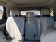 ✅ 2025 Kia Sorento S • VIN: 5XYRLDJC0SG341443 • Lot: 80713355. Wystawiony na Copart z przebiegiem 905 mil. Bezpłatny archiwum sprzedaży aukcyjnych z USA i szczegółowy raport historii pojazdu na DreamBid. Zdjęcie 10.