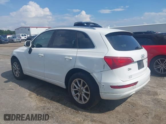 ✅ 2009 Audi Q5 Premium • VIN: WA1KK78R09A054351 • Lot: 42783088. Listed on IAAI with 204,053 mi. Free auction sales archive from the USA and detailed vehicle history report at DreamBid. Image 3.