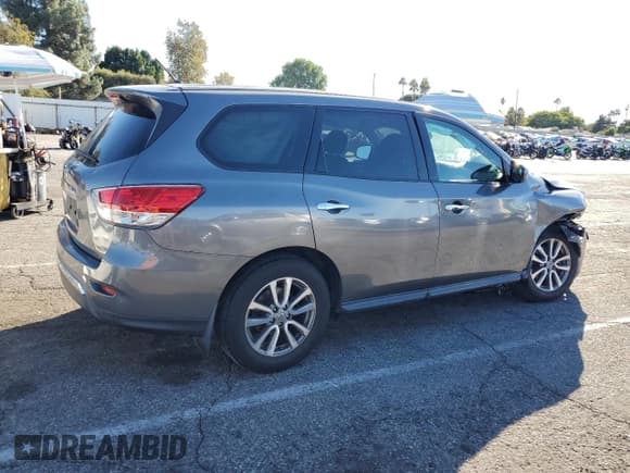 ✅ 2015 Nissan Pathfinder S • VIN: 5N1AR2MN6FC612265 • Lot: 89724255. Listed on Copart with 193,188 mi. Free auction sales archive from the USA and detailed vehicle history report at DreamBid. Image 3.