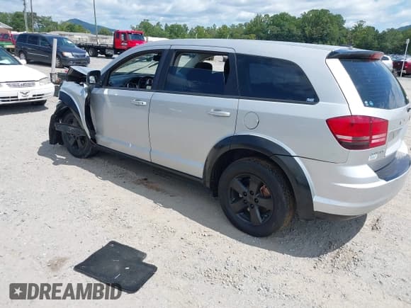 ✅ 2013 Dodge Journey American Value • VIN: 3C4PDCAB7DT555783 • Lot: 43120210. Wystawiony na IAAI z przebiegiem 150 421 mil. Bezpłatny archiwum sprzedaży aukcyjnych z USA i szczegółowy raport historii pojazdu na DreamBid. Zdjęcie 3.