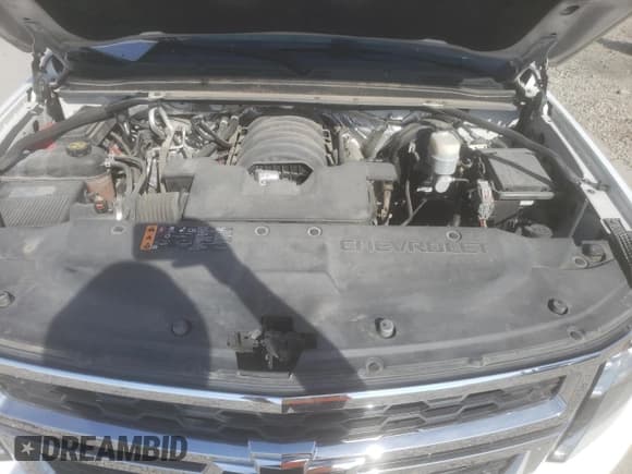 ✅ 2017 Chevrolet Suburban LT • VIN: 1GNSKHKC3HR173034 • Lot: 75053484. Wystawiony na Copart z przebiegiem 124 419 mil. Bezpłatny archiwum sprzedaży aukcyjnych z USA i szczegółowy raport historii pojazdu na DreamBid. Zdjęcie 13.