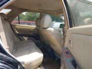 ✅ 1999 Lexus RX 300 • VIN: JT6HF10U1X0045167 • Lot: 42848072. Wystawiony na IAAI z przebiegiem 187 291 mil. Bezpłatny archiwum sprzedaży aukcyjnych z USA i szczegółowy raport historii pojazdu na DreamBid. Zdjęcie 8.