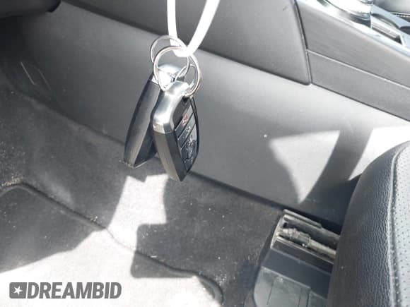 ✅ 2020 Ford Escape Titanium • VIN: 1FMCU9J99LUB45758 • Lot: 42286143. Listed on IAAI with 51,177 mi. Free auction sales archive from the USA and detailed vehicle history report at DreamBid. Image 11.