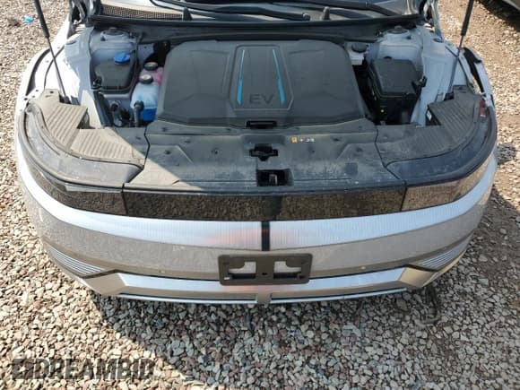 ✅ 2024 Hyundai Ioniq 5 Limited • VIN: KM8KRDDFXRU239402 • Lot: 63258125. Listed on Copart with 7,112 mi. Free auction sales archive from the USA and detailed vehicle history report at DreamBid. Image 11.