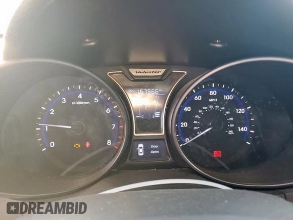 ✅ 2013 Hyundai Veloster Turbo • VIN: KMHTC6AE7DU082532 • Lot: 85542155. Wystawiony na Copart z przebiegiem 167 566 mil. Bezpłatny archiwum sprzedaży aukcyjnych z USA i szczegółowy raport historii pojazdu na DreamBid. Zdjęcie 9.