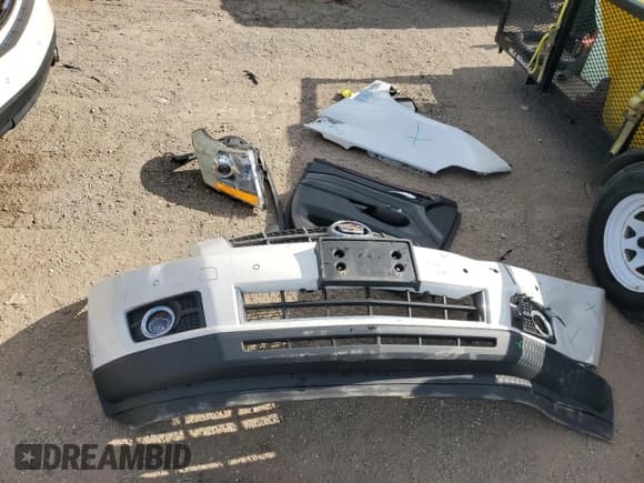 ✅ 2011 Cadillac SRX Premium Collection • VIN: 3GYFNCEYXBS567334 • Лот: 69699935. Опубликован ранее на Copart с пробегом 109 747 миль. Бесплатный доступ к архиву аукционных продаж из США и подробный отчёт об истории автомобиля на DreamBid. Изображение 12.