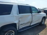 ✅ 2019 GMC Yukon XL SLT • VIN: 1GKS1GKC2KR117197 • Lot: 41930764. Wystawiony na IAAI z przebiegiem 47 350 mil. Bezpłatny archiwum sprzedaży aukcyjnych z USA i szczegółowy raport historii pojazdu na DreamBid. Zdjęcie 6.