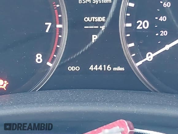 ✅ 2013 Lexus GS 350 • VIN: JTHBE1BL0D5014561 • Lot: 43356604. Wystawiony na IAAI z przebiegiem 44 416 mil. Bezpłatny archiwum sprzedaży aukcyjnych z USA i szczegółowy raport historii pojazdu na DreamBid. Zdjęcie 15.