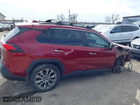 ✅ 2020 Toyota RAV4 Limited • VIN: 2T3Y1RFV4LW071161 • Lot: 41629450. Listed on IAAI with 20,587 mi. Free auction sales archive from the USA and detailed vehicle history report at DreamBid. Image 14.