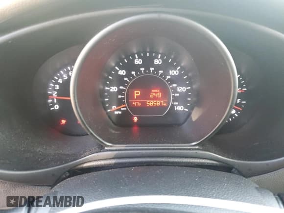 ✅ 2016 Kia Soul + • VIN: KNDJP3A52G7393965 • Lot: 90383395. Wystawiony na Copart z przebiegiem 58 587 mil. Bezpłatny archiwum sprzedaży aukcyjnych z USA i szczegółowy raport historii pojazdu na DreamBid. Zdjęcie 9.