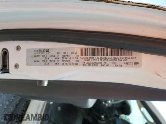 2017 Ram 1500 Tradesman с VIN 3C6JR6DG7HG648888, выставлен на аукционе Copart как лот 55433555 с пробегом 127 715 миль миль и Списание • Salvage title. История ставок и продаж доступна на DreamBid. Изображение 12.