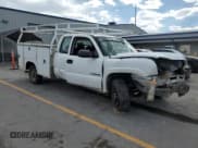 ✅ 2005 Chevrolet Silverado 1500 • VIN: 1GBHC29U75E320619 • Лот: 69829385. Опубликован ранее на Copart с пробегом Не указан. Бесплатный доступ к архиву аукционных продаж из США и подробный отчёт об истории автомобиля на DreamBid. Изображение 4.