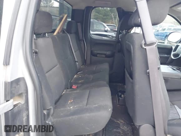 ✅ 2012 Chevrolet Silverado 1500 LT • VIN: 1GCRKSE78CZ232218 • Lot: 43683945. Listed on IAAI with 286,379 mi. Free auction sales archive from the USA and detailed vehicle history report at DreamBid. Image 6.