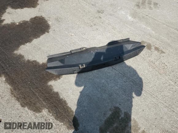 ✅ 2012 Ford Taurus SHO • VIN: 1FAHP2KT3CG133595 • Лот: 68100325. Опубликован ранее на Copart с пробегом 258 412 миль. Бесплатный доступ к архиву аукционных продаж из США и подробный отчёт об истории автомобиля на DreamBid. Изображение 12.