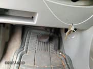 ✅ 2006 Chevrolet Equinox LS • VIN: 2CNDL23F266171641 • Лот: 41171411. Опубликован ранее на IAAI с пробегом 201 925 миль. Бесплатный доступ к архиву аукционных продаж из США и подробный отчёт об истории автомобиля на DreamBid. Изображение 11.