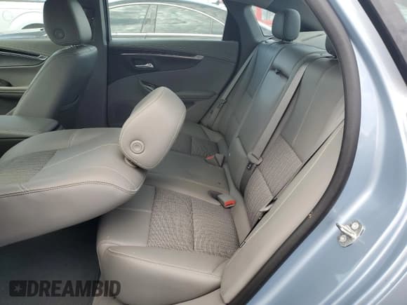 ✅ 2015 Chevrolet Impala LT • VIN: 1G1125S30FU143074 • Лот: 73911954. Опубликован ранее на Copart с пробегом Не указан. Бесплатный доступ к архиву аукционных продаж из США и подробный отчёт об истории автомобиля на DreamBid. Изображение 10.