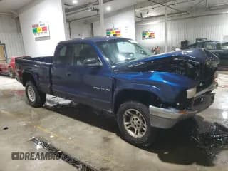 ✅ 2001 Dodge Dakota Sport • VIN: 1B7GG22N41S110070 • Lot: 43901965. Wystawiony na Copart z przebiegiem 113 896 mil. Bezpłatny archiwum sprzedaży aukcyjnych z USA i szczegółowy raport historii pojazdu na DreamBid. Zdjęcie 4.