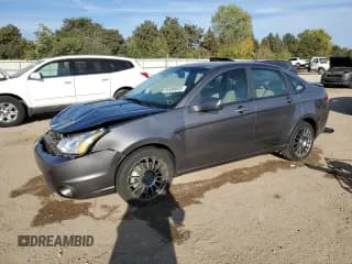 ✅ 2010 Ford Focus SES • VIN: 1FAHP3GN8AW118223 • Lot: 84980635. Wystawiony na Copart z przebiegiem 72 924 mil. Bezpłatny archiwum sprzedaży aukcyjnych z USA i szczegółowy raport historii pojazdu na DreamBid. Zdjęcie 1.