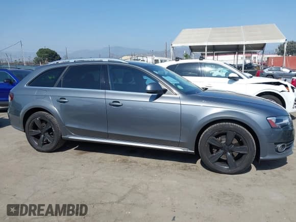 ✅ 2015 Audi allroad A4 Premium Plus • VIN: WA1UFAFL7FA112153 • Лот: 42598704. Опубликован ранее на IAAI с пробегом 55 998 миль. Бесплатный доступ к архиву аукционных продаж из США и подробный отчёт об истории автомобиля на DreamBid. Изображение 13.