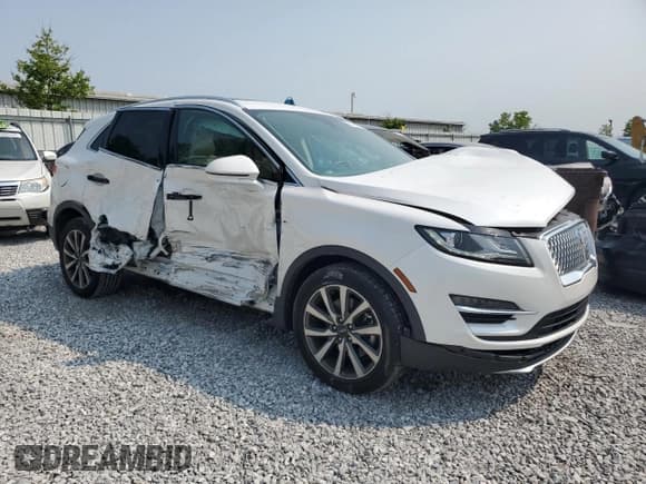 ✅ 2019 Lincoln MKC Reserve • VIN: 5LMCJ3C9XKUL47197 • Лот: 59190385. Опубликован ранее на Copart с пробегом 59 133 миль. Бесплатный доступ к архиву аукционных продаж из США и подробный отчёт об истории автомобиля на DreamBid. Изображение 4.